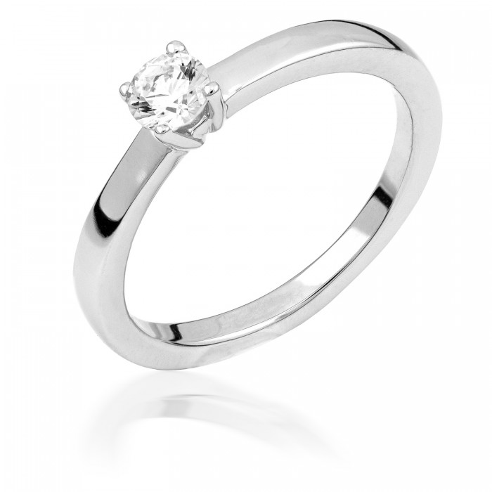  14K White Gold Engagement  Ring with diamond 0,4 ct