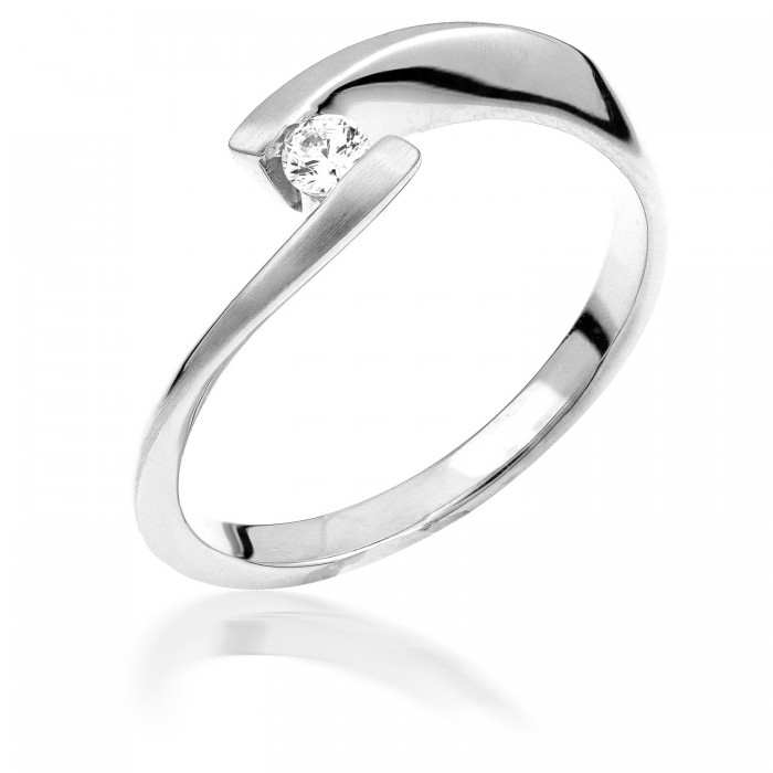  14K White Gold Engagement  Ring with diamond 0,3 ct