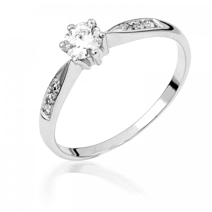  14K White Gold Engagement  Ring with diamond 0,3 ct